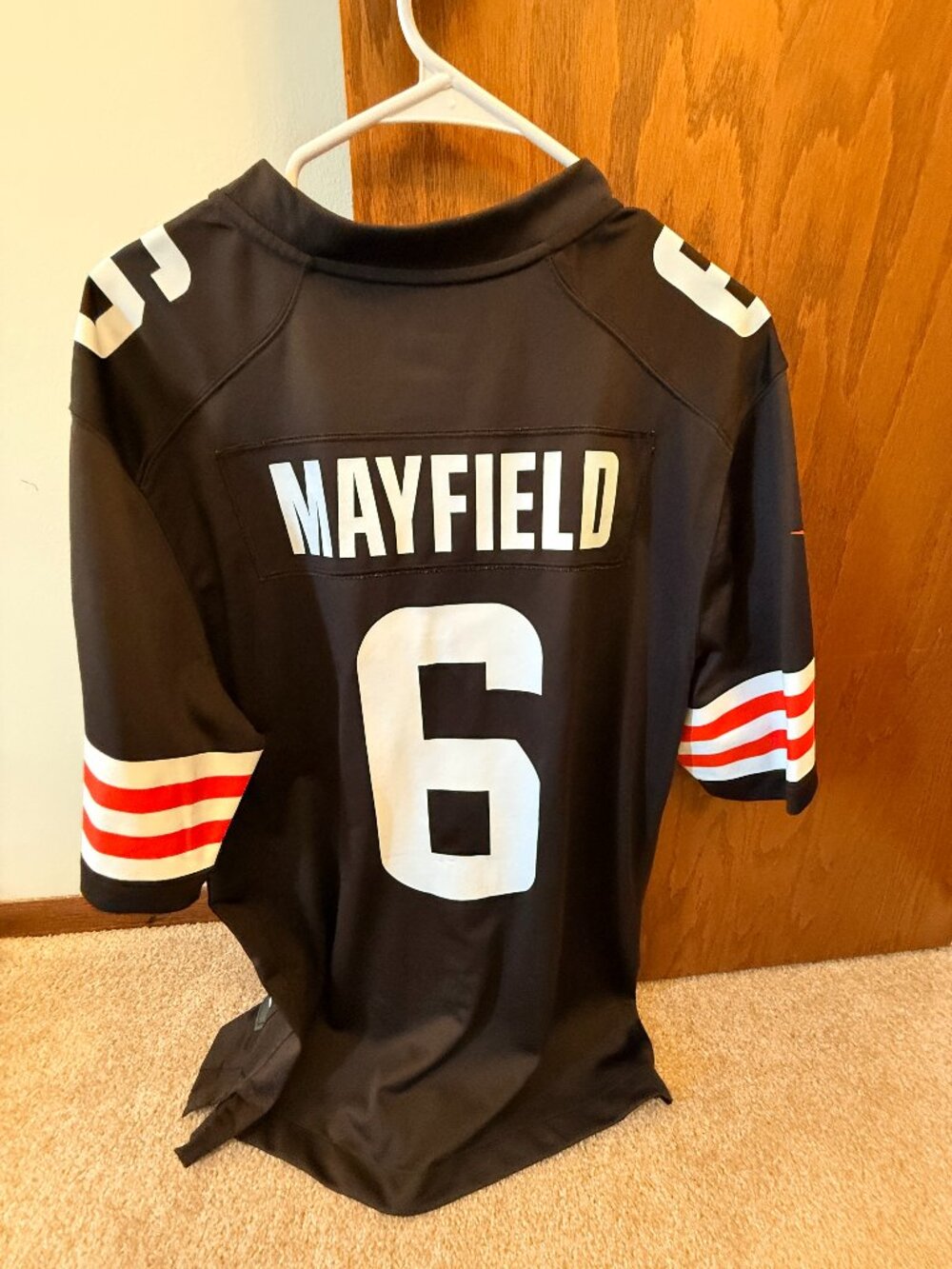 Nike NFL Cleveland Browns Baker Mayfield #6 Jersey Large
